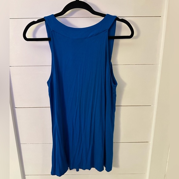NWT M BOSTON PROPER Blue Rhinestone pleated lightweight woman tank top coastal - Picture 3 of 12